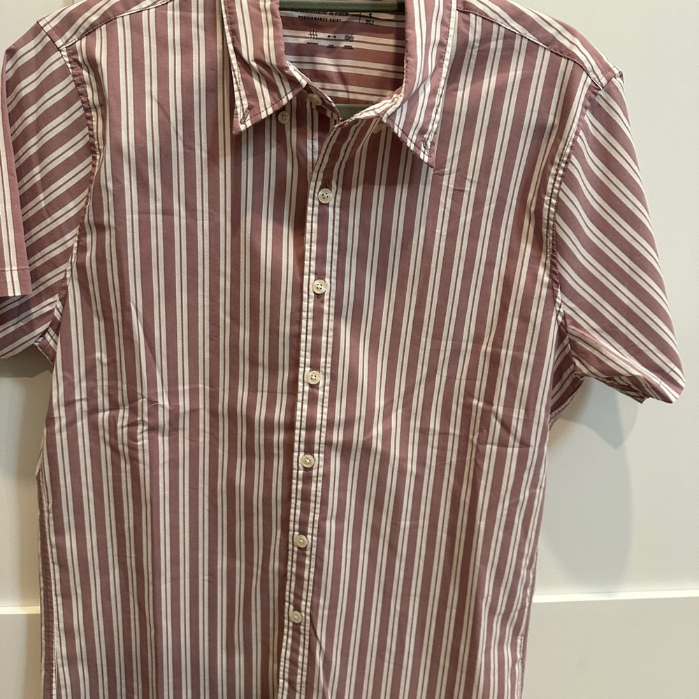 Abercrombie & Fitch Maroon & White Vertical Stripe Button-Down – Size Small